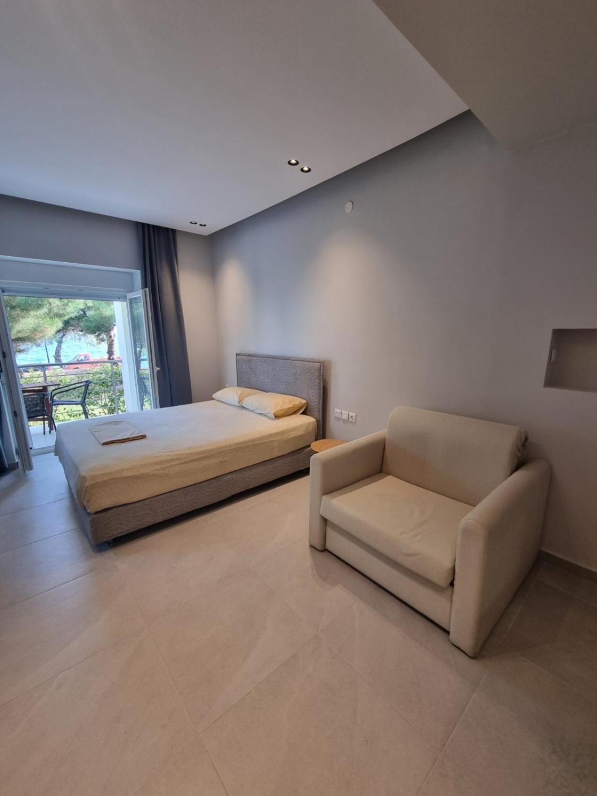 Estrella Rooms Nea Kallikrateia Room photo